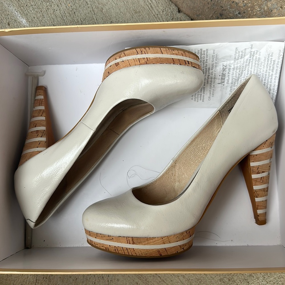Michael Kors patten leather round toe, striped heel cork heel size 7